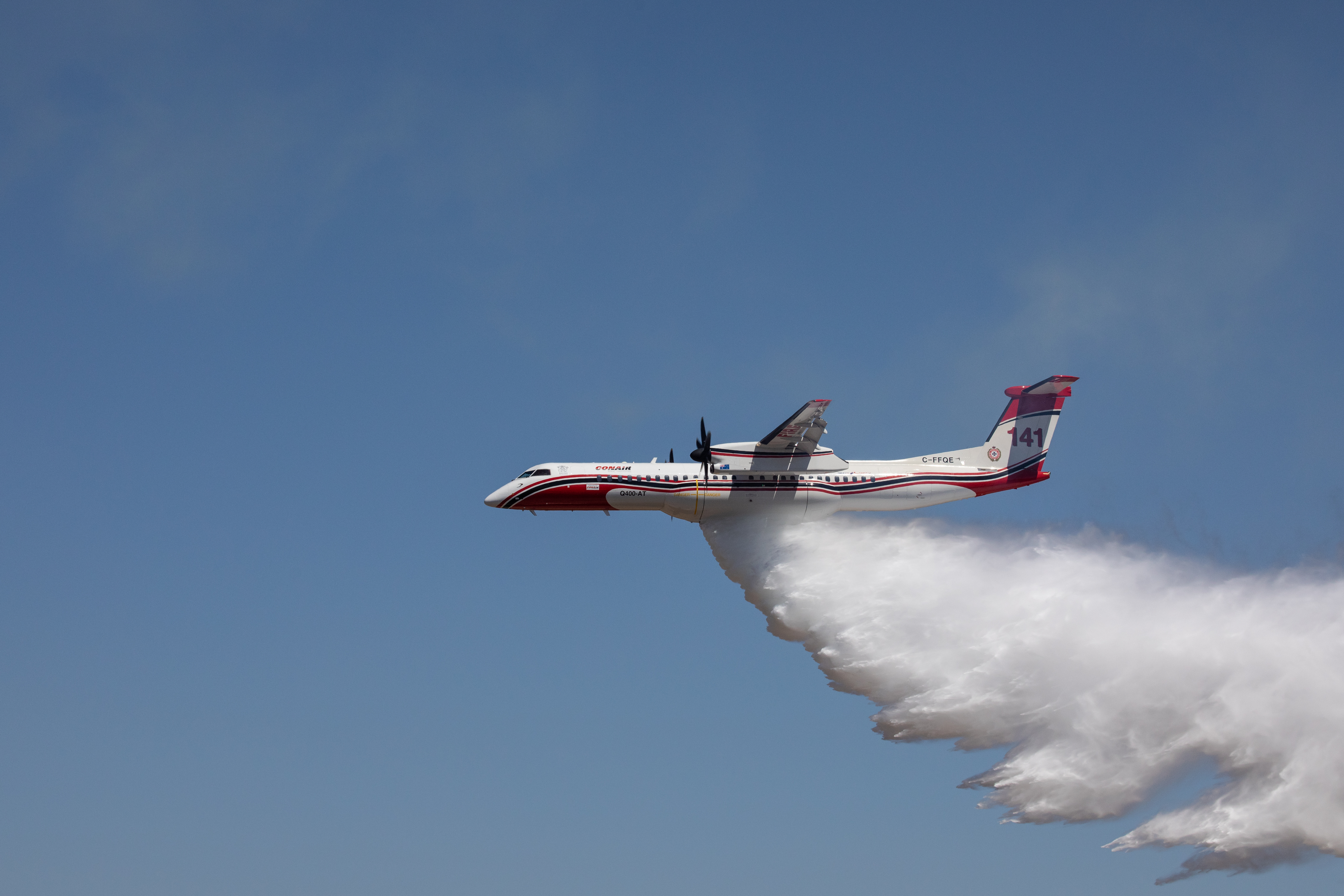 The Large Air Tanker in the process of waterbombing.